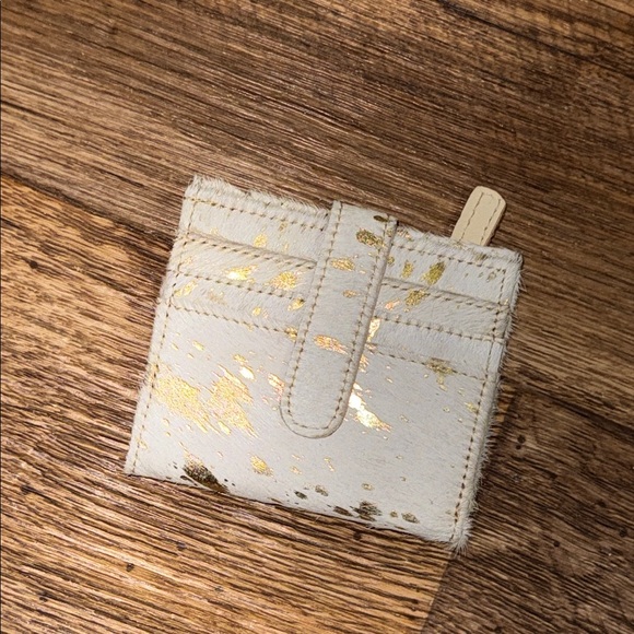 Handbags - Gold and Cream Card Holder